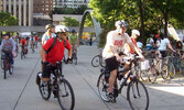 Bike Month Cycle Toronto представляет «Месяц велосипеда»