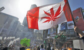 20 апреля в Канаде, США и других странах проводятся массовые события, посвященные неформальному Дню Марихуаны, кодовое название 4/20...
