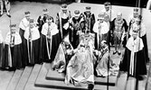 Церемония коронации Елизаветы II состоялась в Вестминстерском аббатстве 2 июня 1953 года. 
