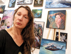 Краски как путь к здоровью. «Главный принцип галереи Art of Emotions, - говорит ее создатель, нейропсихолог и профессиональный художник Ирина Валентин, - состоит в том, что каждый, кто берет в руки карандаш или кисти, может ярко выразить свои эмоции. Позже их почувствует зритель, пришедший на вернисаж. И за счет эмоционального резонанса эффект арт-терапии удвоится». Читайте стр. 5.