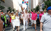 Провинциальный и муниципальный лидеры по традиции приняли участие в гей-параде – на этот раз вместе с Джастином Трюдо...